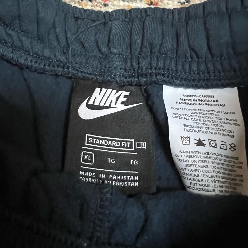 Boys Nike Standard Fit Shorts - Picture 4 of 6